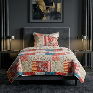 image:imageLavish Home 2Piece Quilt Set  Mallory Classic Patchwork Twin Quilt with Pillow Sham  Machine Washable Lightweight Bedding Multicolor